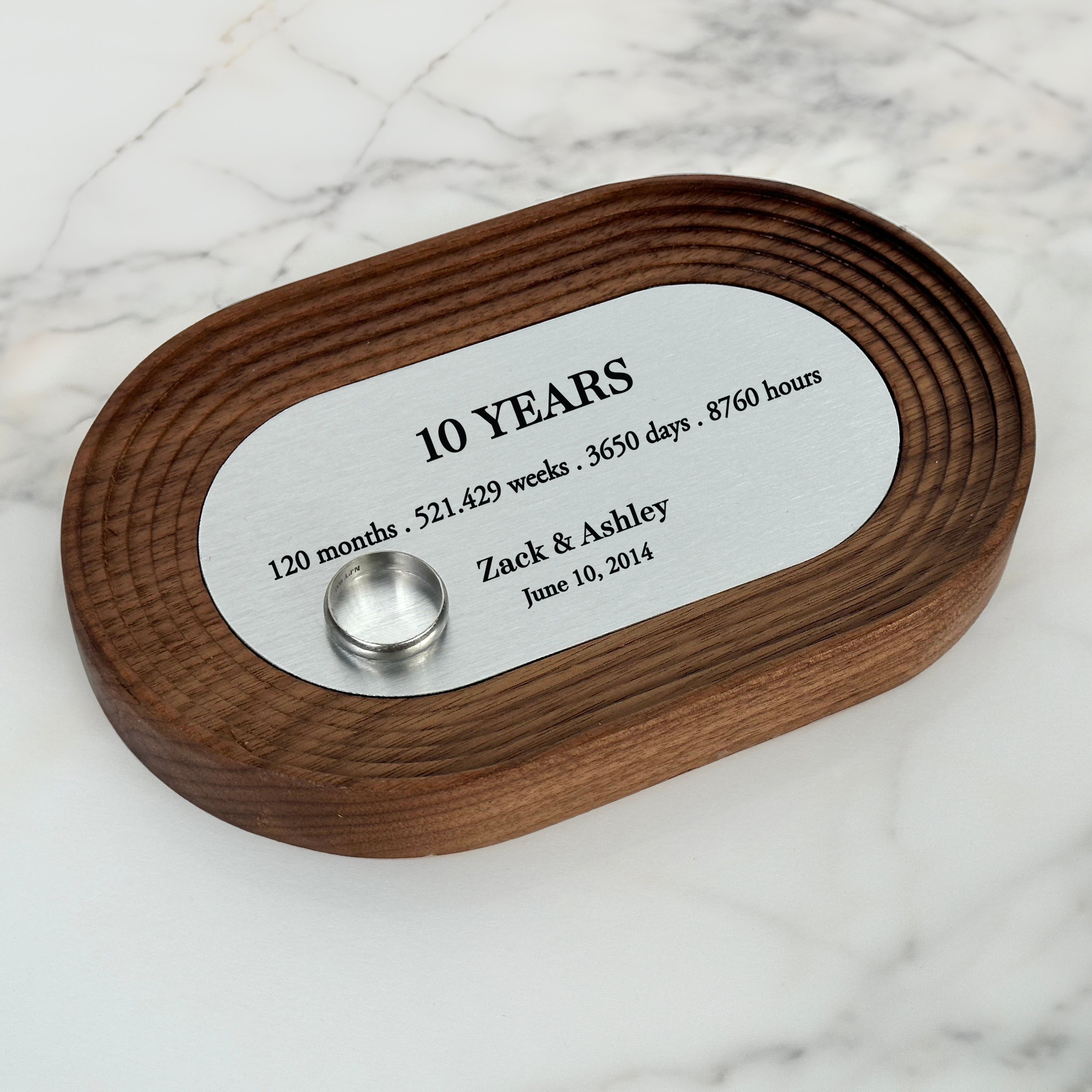 Ring dish with customizable aluminum bottom