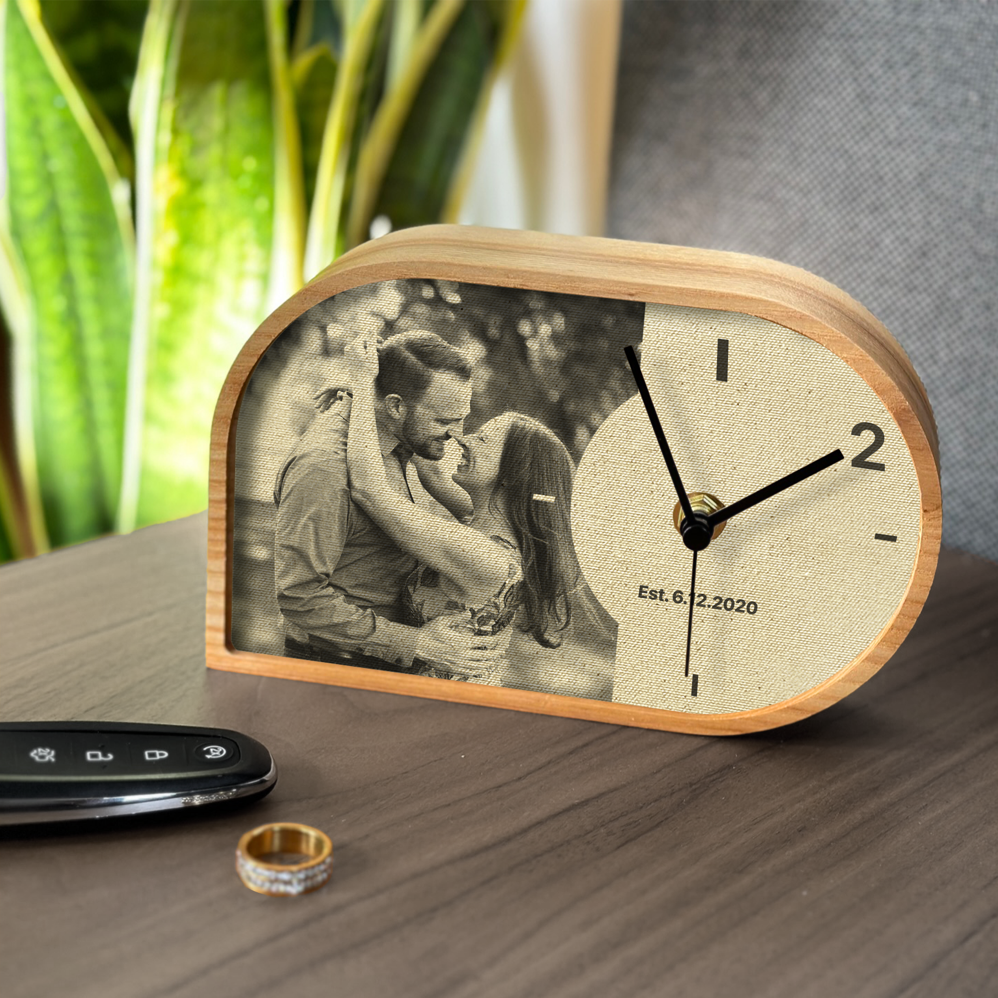 Handmade Desk Clock With customization on cotton for 2nd anniversary